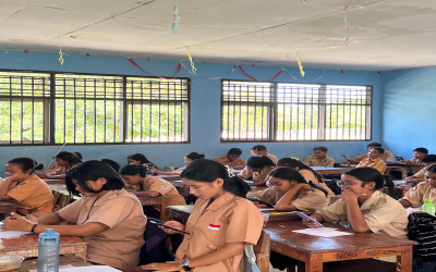 Pelaksanaan Ujian Akhir Semester Ganjil 2025/2026: SMAN 1 Kupang Timur Mengimplementasikan Mobile Based Test